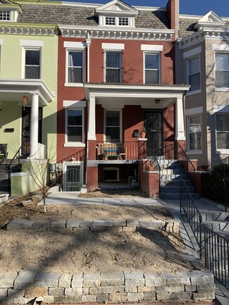 1363 Parkwood Place NW, Washington, DC 20010