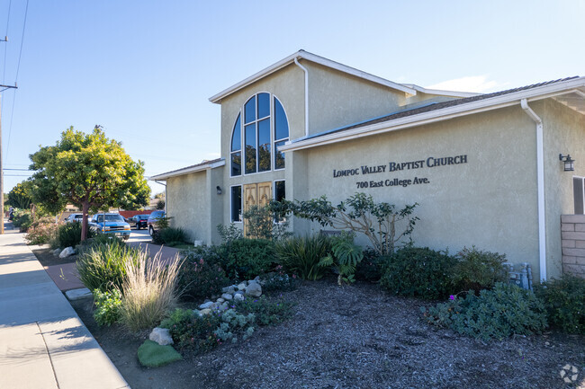 Lompoc Valley Baptist School offers a private education.