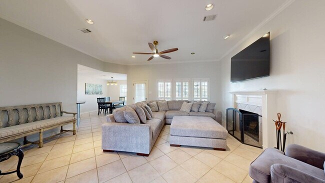 1803 Fernhaven Cir unit ID1328088P, College Station, TX 77840 - photo 2