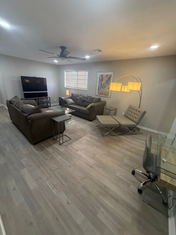 215 S Grand Ave, Okmulgee, OK 74447