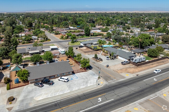 The Sierra Nevada mountains can be seen from the yards of many homes in Bonadelle Ranchos.