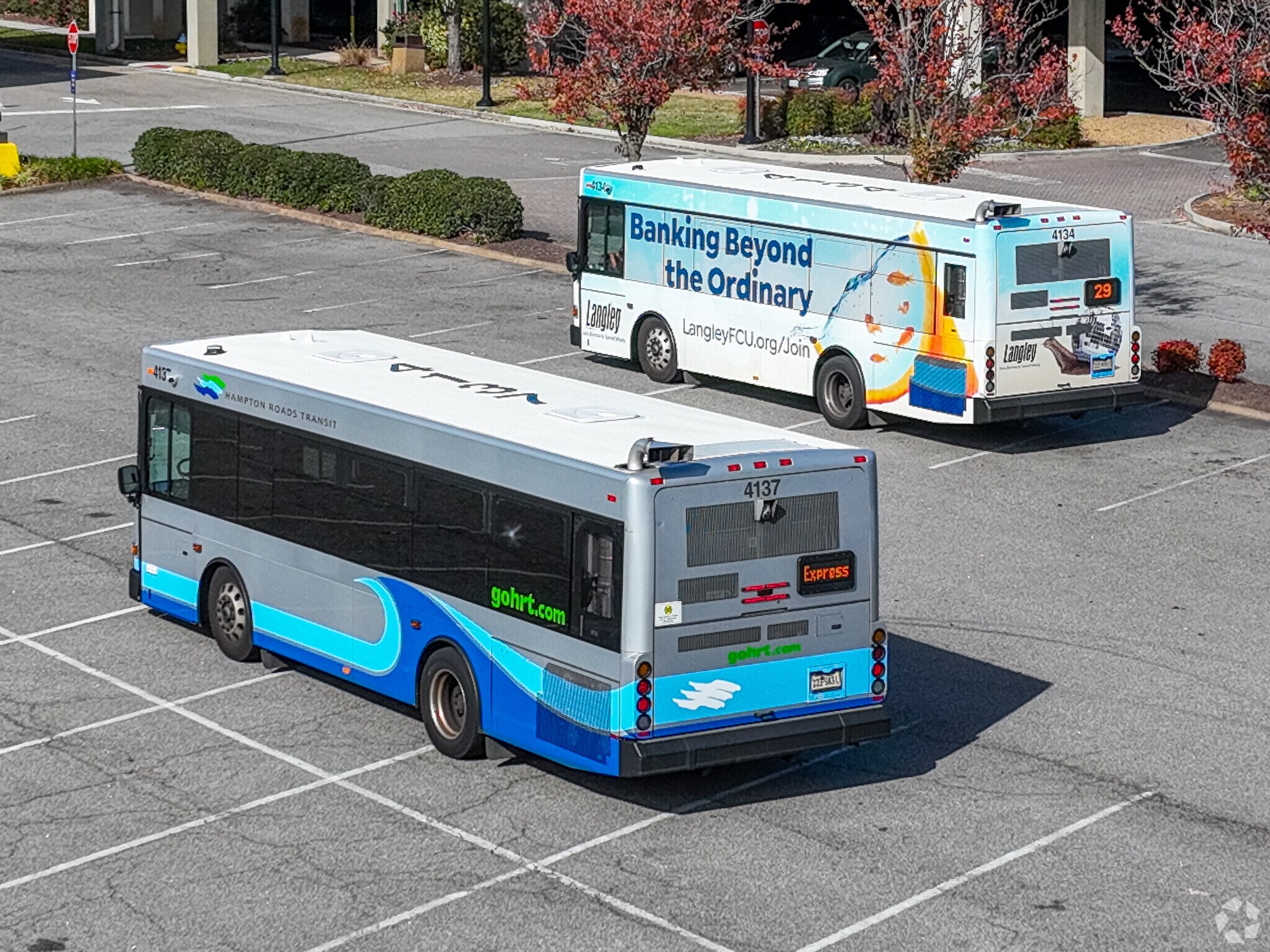 Public buses run all around the VA Beach area, including to and from the Lynnhaven Mall.