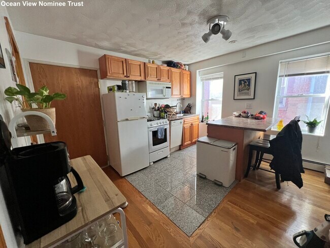 20 Hanover Ave unit 3, Boston, MA 02109 - photo 5