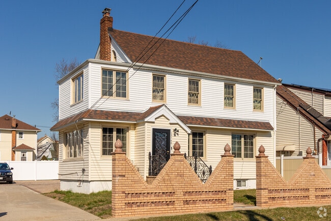 Colonial style homes are plentiful in Laurelton.