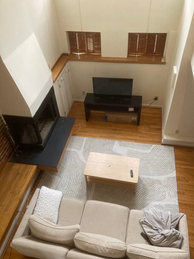 1772 Willard St NW, Washington, DC 20009 - photo 3