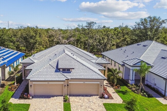 18110 Cherished Loop, Lakewood Ranch, FL 34211 - photo 7