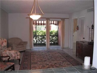 660 Tennis Club Dr Unit 101, Fort Lauderdale, FL 33311