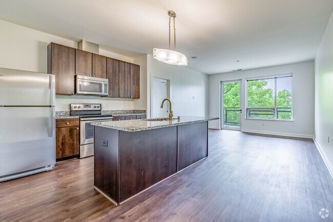 1BR, 1BA - 1,065SF - Kitchen