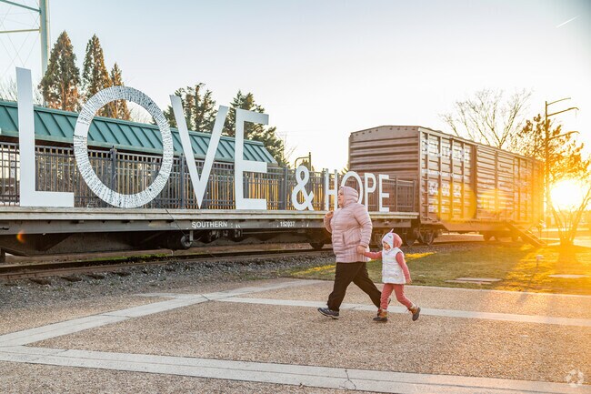 Discover the vibrant heart of Longview at the iconic Harris Pavilion.