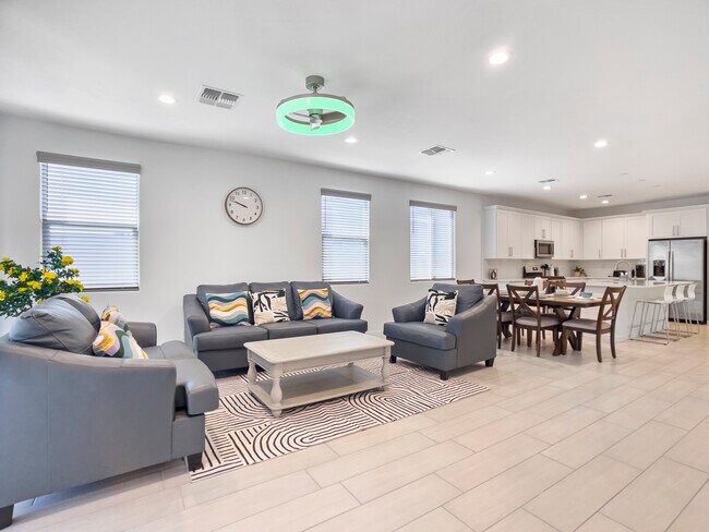 11343 S 50th Ave, Phoenix, AZ 85339 - photo 2