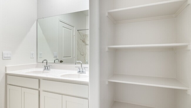 4814 S 106th Ln, Tolleson, AZ 85353 - photo 6