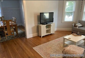 209 Chestnut Hill Ave Unit 2, Boston, MA 02135
