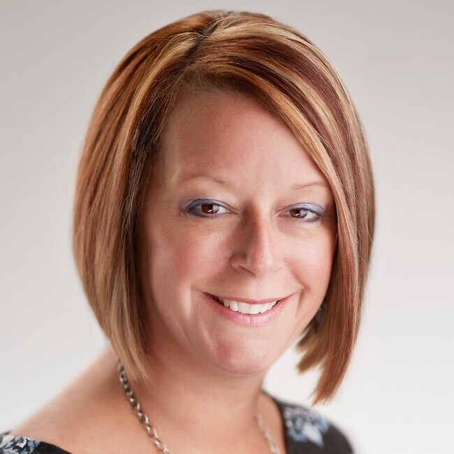 Julie Heniff-Bresnahan