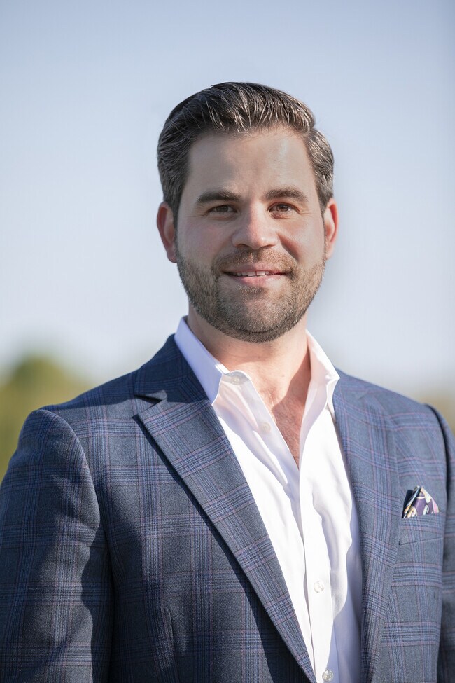Christopher Pillari