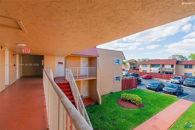 9974 SW 88th St, Miami, FL 33176 - photo 3