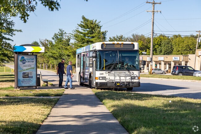 City Utilities bus services runs regularly throughout the Robberson neighborhood.