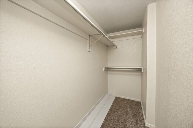 Jordan (Classic) - 2 Bed / 2 Bath - 1,000 Sq.Ft.