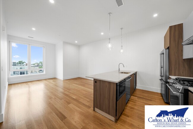 218 Old Colony Ave unit 505, Boston, MA 02127 - photo 3