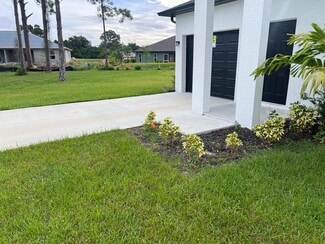 4723 Golfview Ct, Lehigh Acres, FL 33973