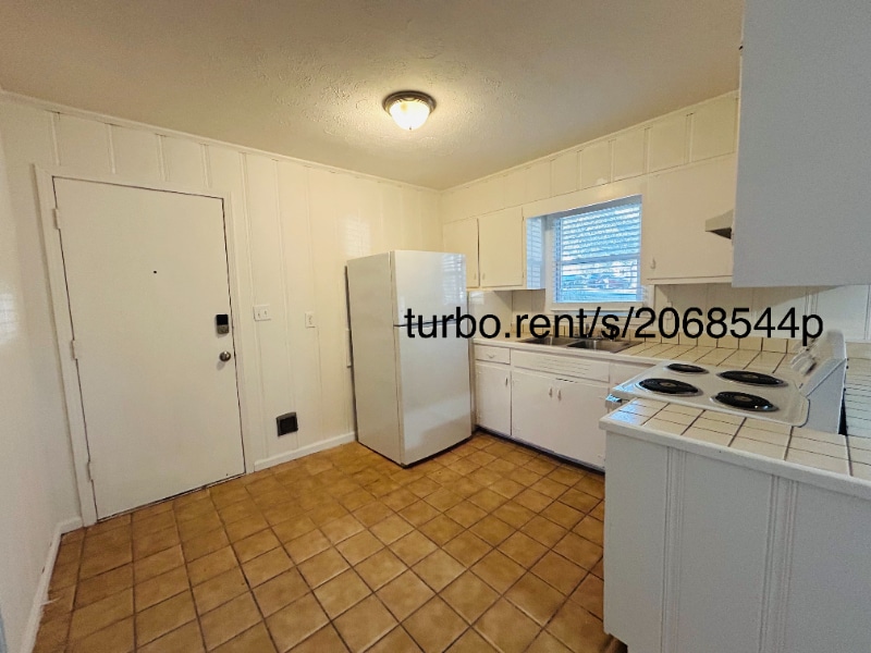 7062 Felton Ln unit 4, Mableton, GA 30126 - photo 1