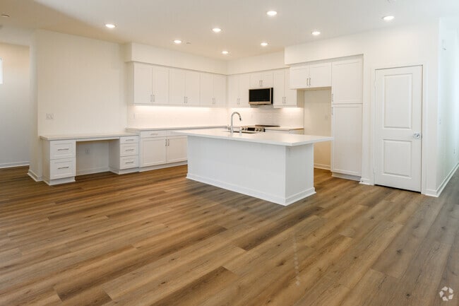 7823 Sorensen Ave unit 36693593, Whittier, CA 90606 - photo 6