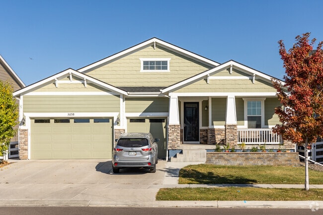 Smaller Craftsman-influenced homes can also be found in Lower Clover Basin.