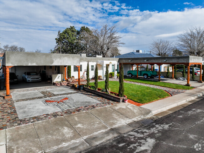Adobe Home in Mesa Airriba with custom driveway