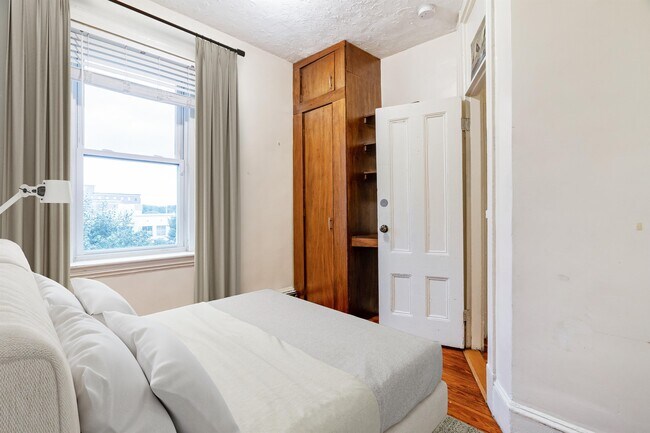 126 Day St unit 1, Jamaica Plain, MA 02130 - photo 6