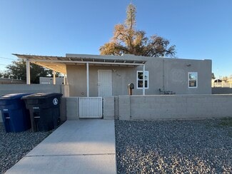 216 Veranda Rd NW, Albuquerque, NM 87107