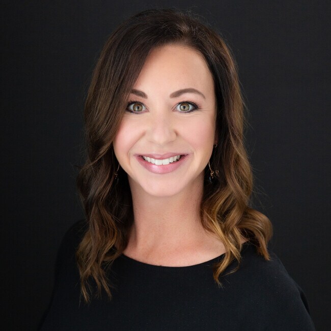 Angela Shelton