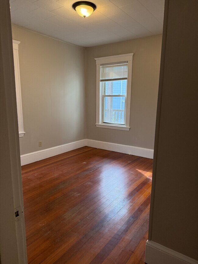 49 St Margaret St unit 1, Boston, MA 02125 - photo 4