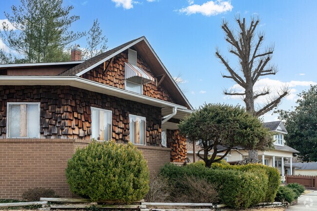 Marion gets the full spectrum of season with hot summers and cold winters.