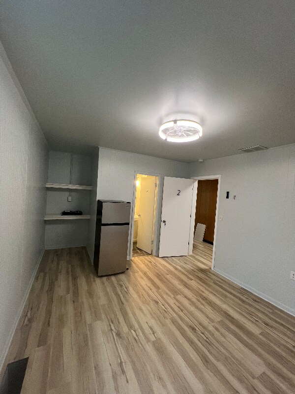 101 E Main St unit 7, Odon, IN 47562 - photo 5