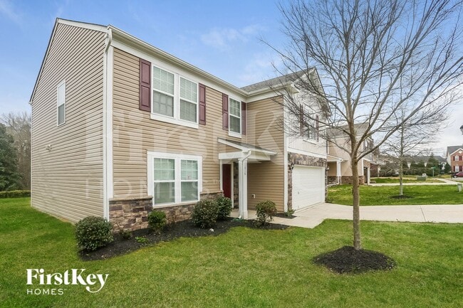 11016 Belmont Run Ln, Charlotte, NC 28213 - photo 3