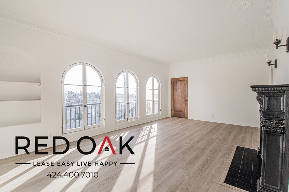 314 1/4 N Mariposa Ave