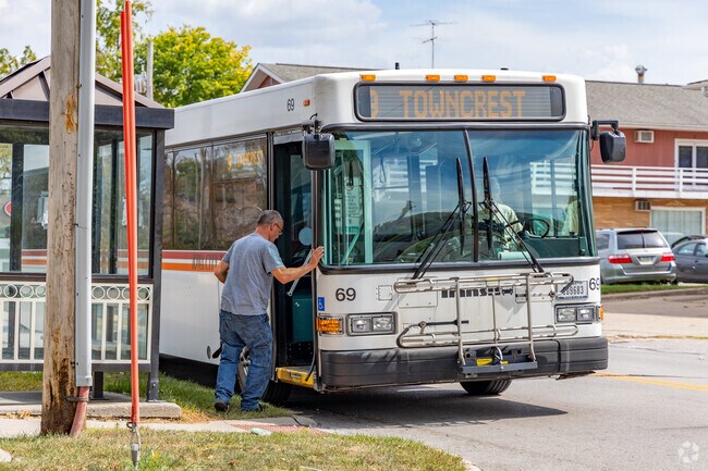 Eastside is served by the Iowa City Transit bus system, which offers universal free fares.