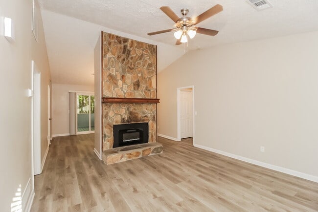 3263 Mustang Dr, Powder Springs, GA 30127 - photo 3