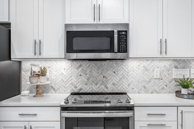 1836 Park Ave unit 36143357, Baltimore, MD 21217 - photo 7