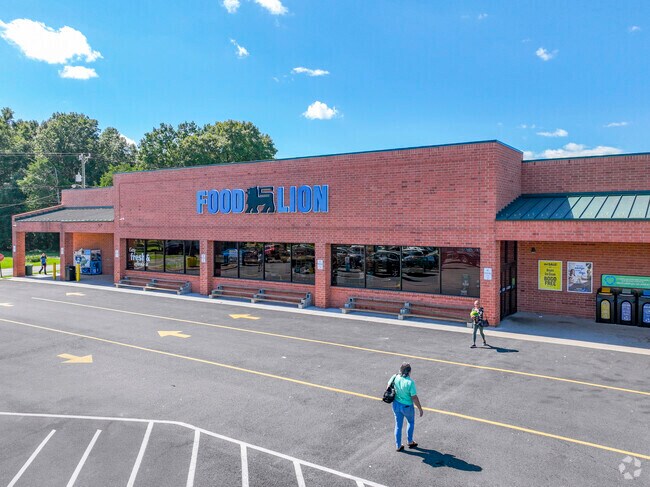 Food Lion in Gordonsville serves as Cismont's grocery store.