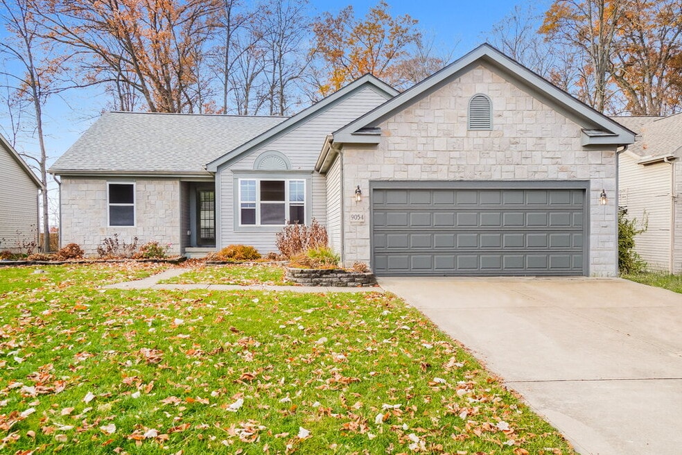 9054 Jackies Bend, Reynoldsburg, OH 43068 - photo 1