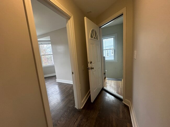 13 Gladstone St unit 1, Everett, MA 02149 - photo 3