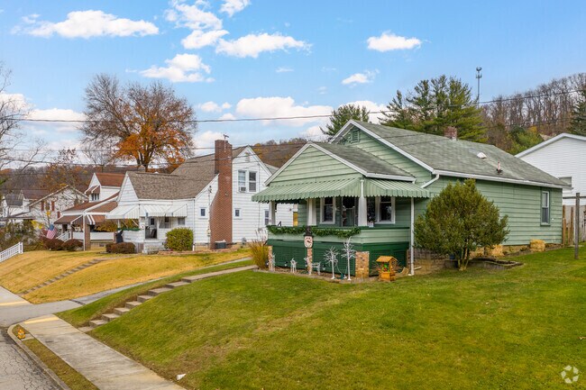 Sutersville-Gratztown homes come with small front yards perfect for letting the kids play.