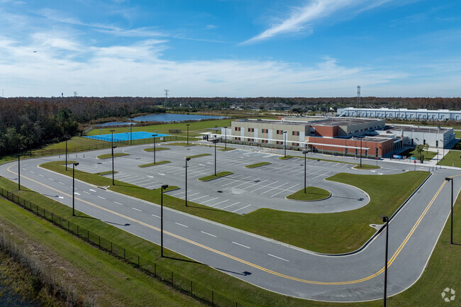 Ample parking is available on the south side of Vista Pointe Elementary School.
