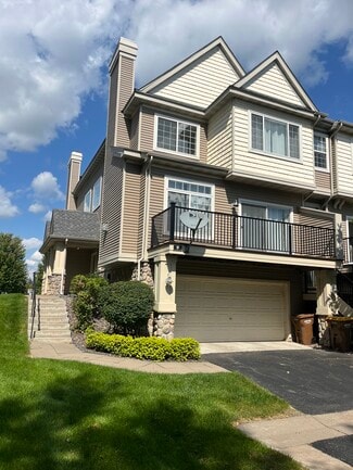 4343 Victor Path Unit 9, Hugo, MN 55038