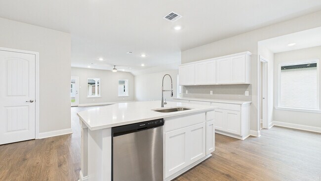 104 Cypress Falls Dr unit 36198709, Broussard, LA 70518 - photo 7