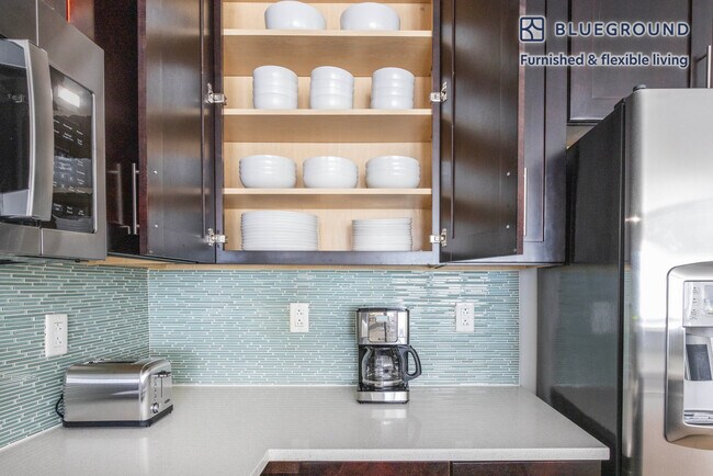 33 Rogers St unit FL4-ID945, Cambridge, MA 02142 - photo 7