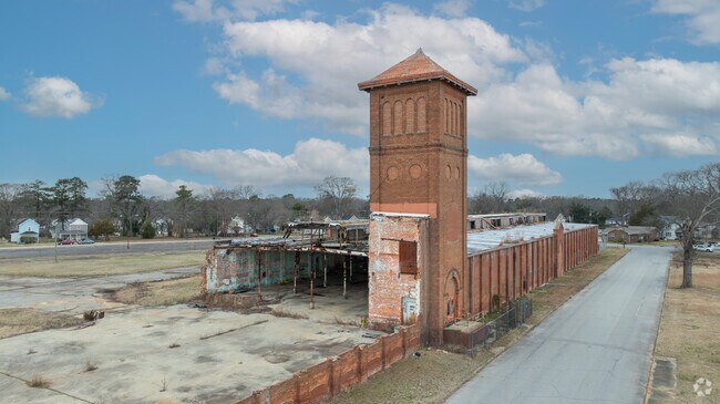 Roanoke Rapids was once a town dominated by textile mills.