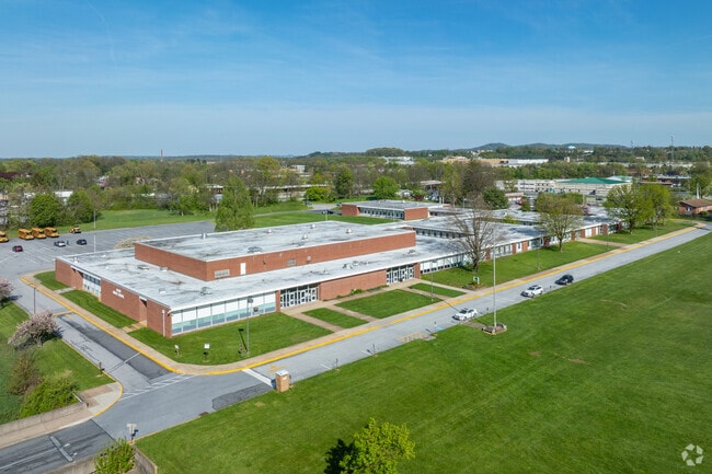 Allen Middle School has 469 students.