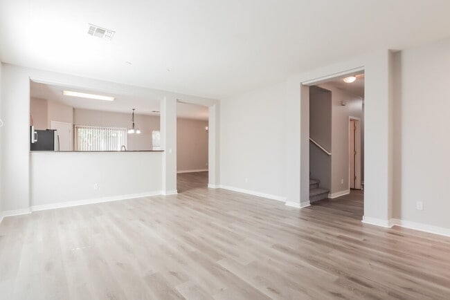 59 W Calle Bayeta, Sahuarita, AZ 85629 - photo 4