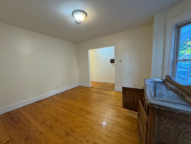 43 Florence St unit 3, Somerville, MA 02145 - photo 5